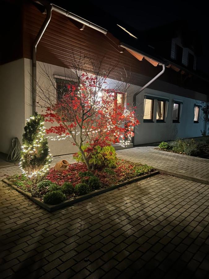 Pension Zum Paradies Harthausen  Luaran gambar