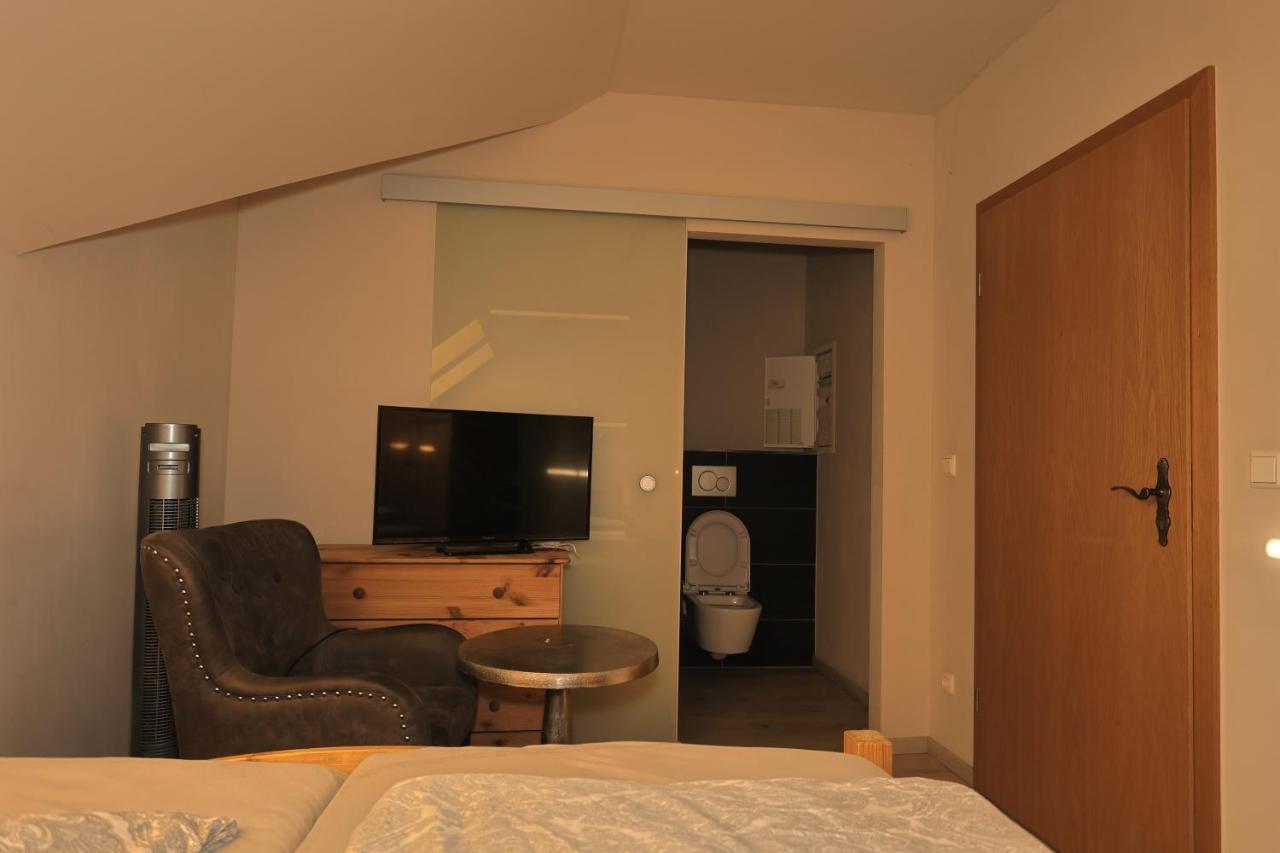 Pension Zum Paradies Harthausen  Luaran gambar